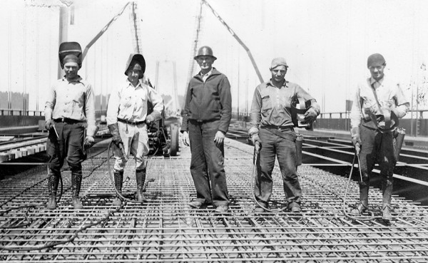Harry Francel and welding crew, Bay Bridge construction
